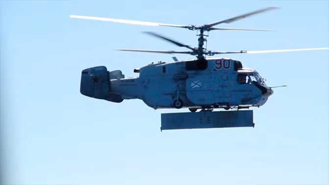 Mặc dù có năng lực tác chiến khá tốt, tuy nhiên tới nay Nga mới chỉ sở hữu hơn 20 trực thăng Ka-31, không đủ quân số để tác chiến cảnh báo sớm ở quy mô lớn trong mọi hạm đội của Hải quân Nga. Nguồn ảnh: Rumil.