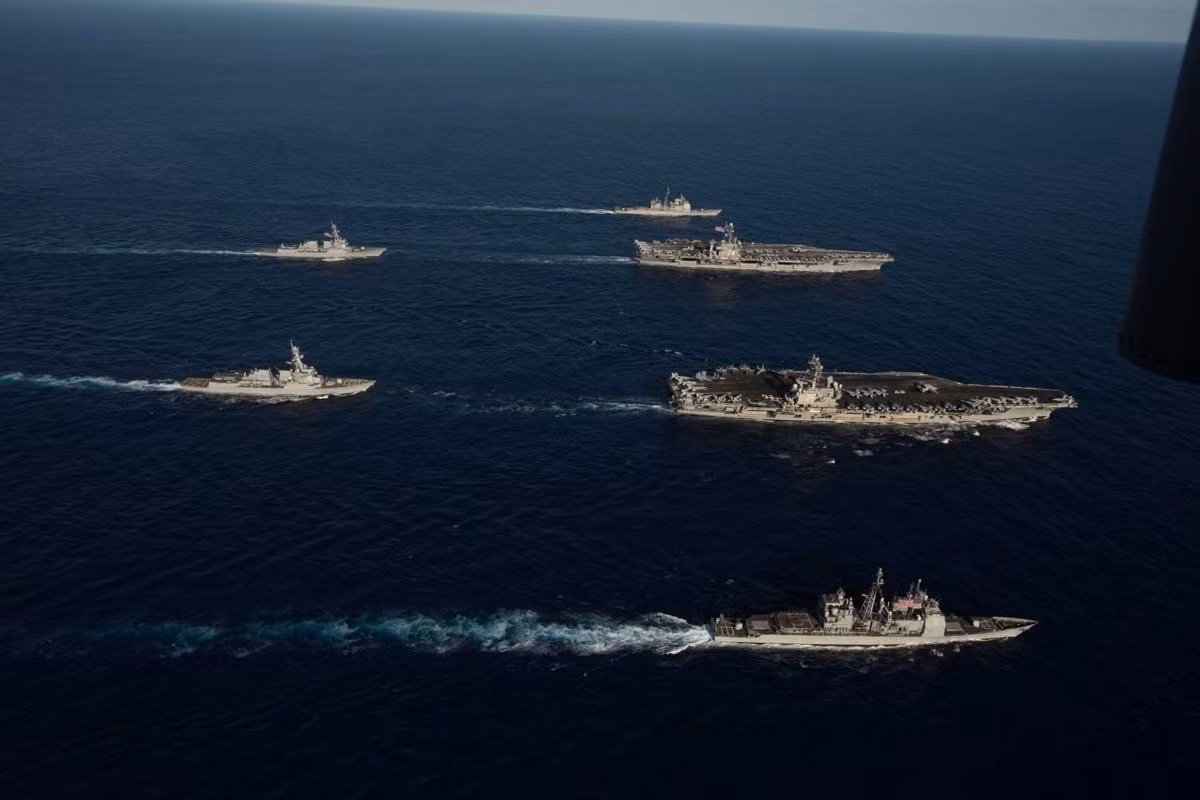 Trong khi các tàu sân bay lớp Ford của Mỹ vẫn còn đang trong giai đoạn hoàn thiện, chắc chắn hai tàu sân bay được Mỹ cử tới đây sẽ là các tàu lớp Nimitz. Nguồn ảnh: Navaltoday.