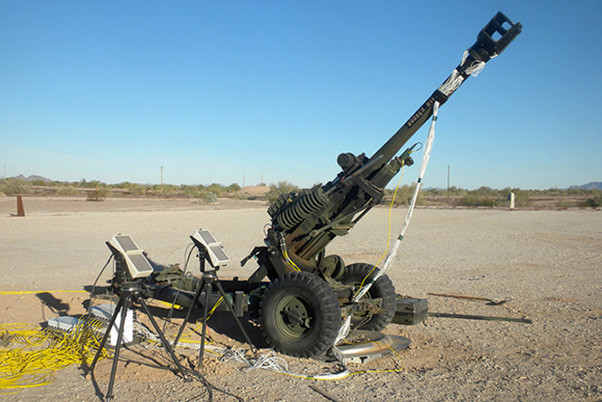 Cụ thể, M119 sử dụng cỡ nòng 105mm với tầm xa tối đa lên tới 19500 mét kèm theo đó là tốc độ bắn tối đa lên tới 8 viên mỗi phút. Nguồn ảnh: Flickr.