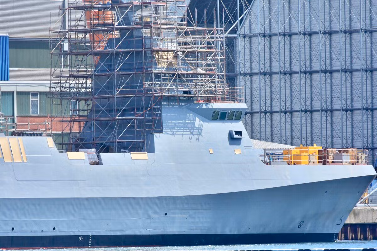 Mỗi tàu Sa'ar 6 sẽ có độ giãn nước tối đa 1900 tấn, dài 90 mét và có tầm hoạt động tối đa 7400 km/h ở tốc độ hành trình vào khoảng 15 hải lý giờ. Nguồn ảnh: BMDP.