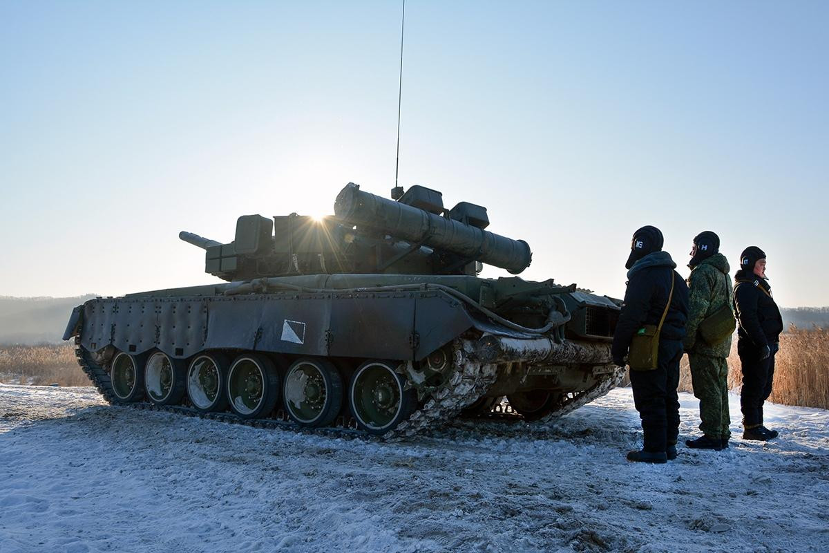 Ngoài ra, trong quân đoàn 5 Lục quân Nga còn thành lập mới một lữ đoàn thuỷ quân lục chiến số 155 cùng trong năm này, Nguồn ảnh: BMDP.