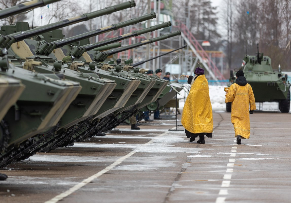 Tiểu đoàn xe tăng độc lập số 76 cũng vừa mới được thành lập năm 2019. Ngoài ra Sư đoàn dù 104 và Trung đoàn dù tấn công 234 cũng được tăng cường một loạt xe thiết giáp BMD-4M với số lượng tổng cộng 62 phương tiện. Nguồn ảnh: BMDP.