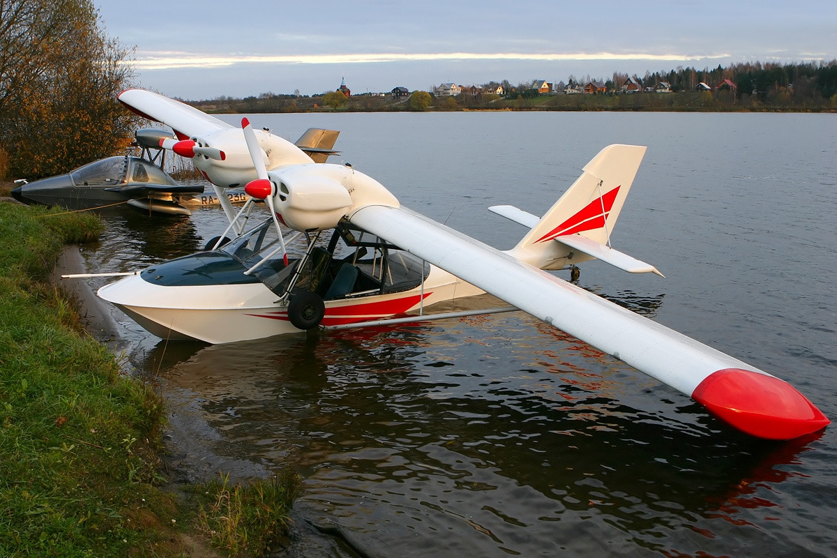 So với phiên bản gốc Che-22 do Nga sản xuất, VNS-41 của Việt Nam thậm chí còn vượt trội hơn khi cất cánh được với trọng lượng tối đa 780 kg; con số này của Che-22 chỉ là 675 kg. Nguồn ảnh: Wiki.