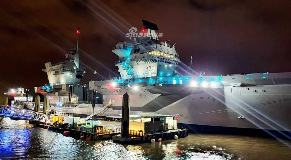 Theo kế hoạch, tàu sân bay thứ hai này của Anh sẽ sớm được trang bị các chiến đấu cơ F-35B với khả năng cất cánh trên đường băng ngắn và hạ cánh khẩn cấp. Nguồn ảnh: Sina.