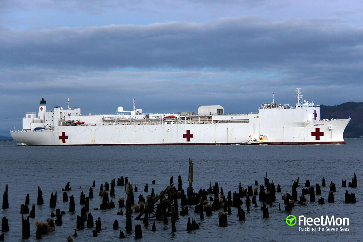 Tàu USNS Mercy cũng được trang bị 1000 giường bệnh với đủ các dịch vụ và chức năng hoạt động như một bệnh viện trên mặt đất. Nguồn ảnh: Pinterest.