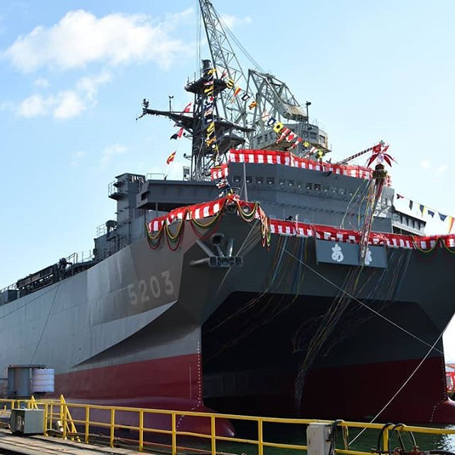 Các tàu tuần tra lớp Hibiki về cơ bản là các tàu trinh sát chung Mỹ-Nhật kéo theo hệ thống thủy âm (sonar) khổng lồ của Mỹ AN / UQQ-2 SURTASS (Surveillance Towed Array Sensor System). Nguồn ảnh: Commons.