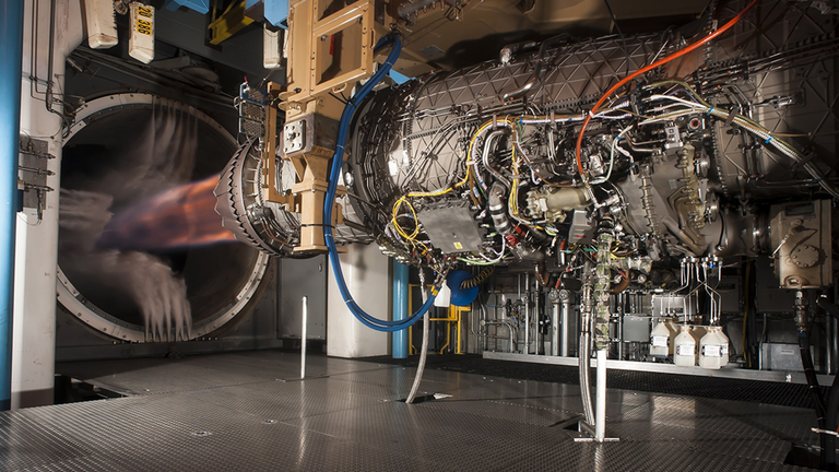 Cụ thể, hợp đồng đặt hàng 32 động cơ phản lực của tiêm kích F-35 có giá 319,7 triệu USD vừa được Mỹ ký kết với tập đoàn sản xuất động cơ phản lực Pratt &amp; Whitney. Nguồn ảnh: Pinterest.