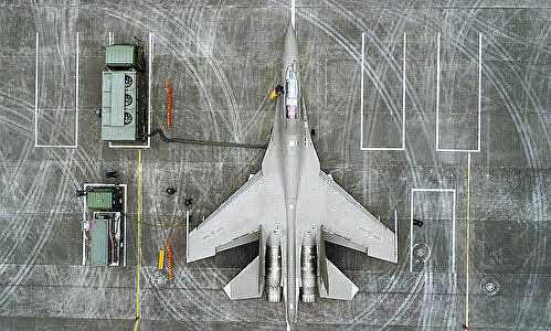 Cụ thể, màu sớn mới được Trung Quốc gọi là "Màu Trời" - là sự tổng hoả của những màu sắc phổ biến nhất trên không trung bao gồm ghi, xanh nhạt và bạc. Nguồn ảnh: QQ.