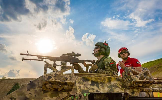 Cho tới thời điểm hiện tại, Spetsnaz vẫn là một trong những lực lượng được đầu tư trang bị tốt nhất của quân đội Nga. Những thành viên của lực lượng này đều được tuyển chọn cực kỳ ngặt nghèo và phải có kinh nghiệm phục vụ quân đội nhiều năm mới được thi tuyển. Nguồn ảnh: RusBeyond.