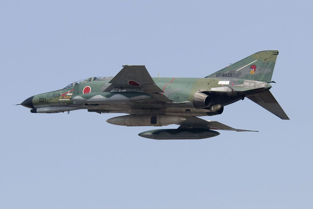 Theo dự tính của Nhật Bản, nước này sẽ đưa các chiến đấu cơ F-35 vào sự dụng thay thế cho F-4. Tuy nhiên vì việc chuyển giao chậm trễ, các máy bay F-4 của Nhật buộc phải về hưu trước khi được thay thế. Nguồn ảnh: Sina.