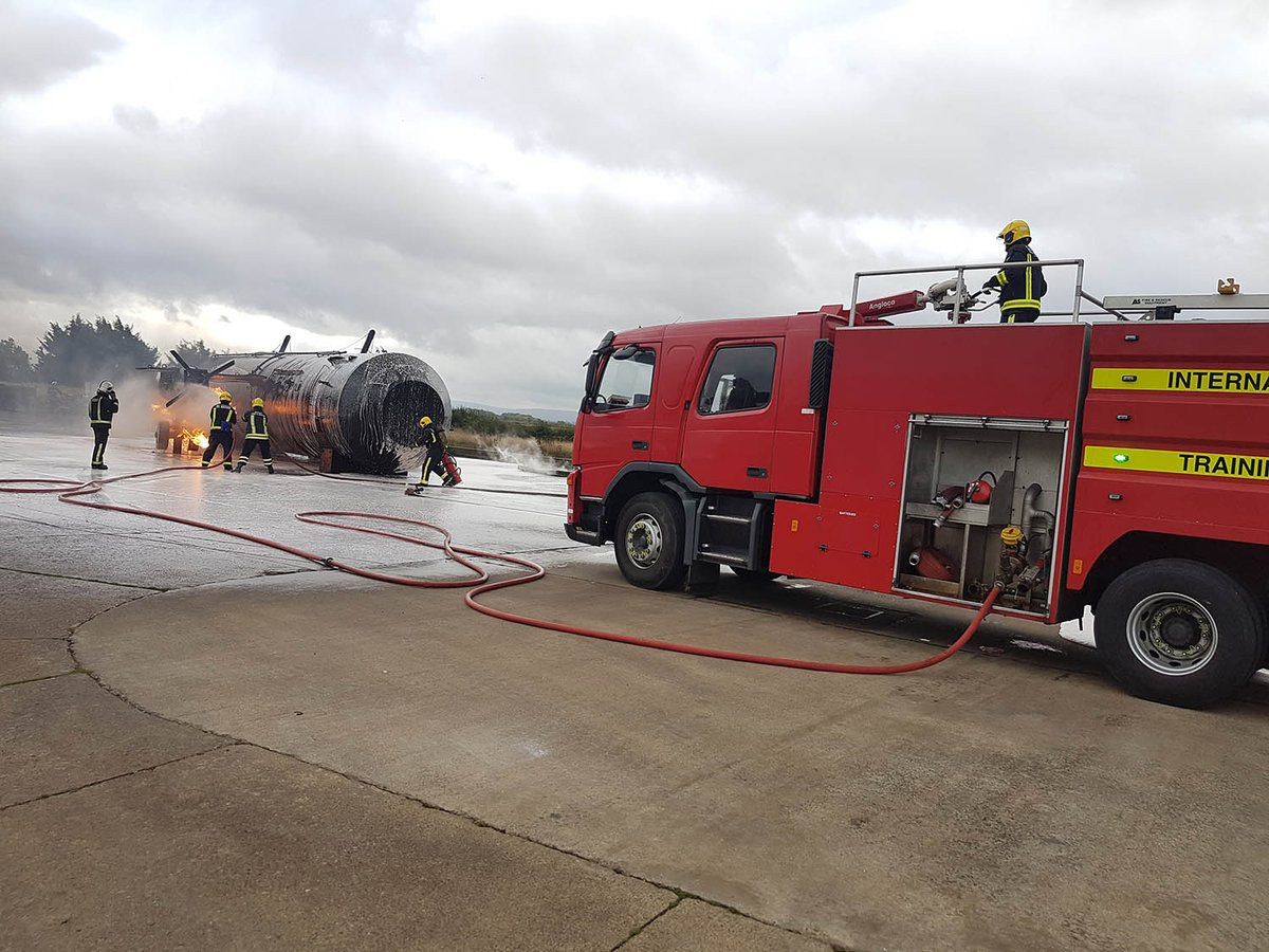 Tuy nhiên theo thông tin được tờ Bussines Insider đăng tải, trong mỗi đội cứu hoả đều có ai đó nói được Tiếng Anh khiến việc giao tiếp không phải là điều quá khó khăn. Nguồn ảnh: BI.