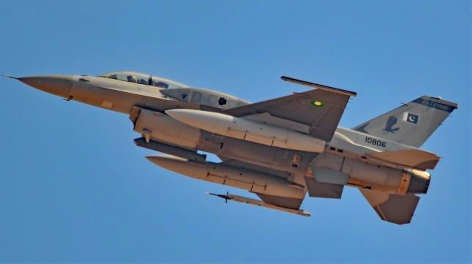 Các chiến đấu cơ này bắt đầu được Mỹ viện trợ cho Pakistan vào đầu thập niên 80 khi quốc gia này đang trong tình trạng chiến tranh với Liên Xô. Nguồn ảnh: Pinterest.