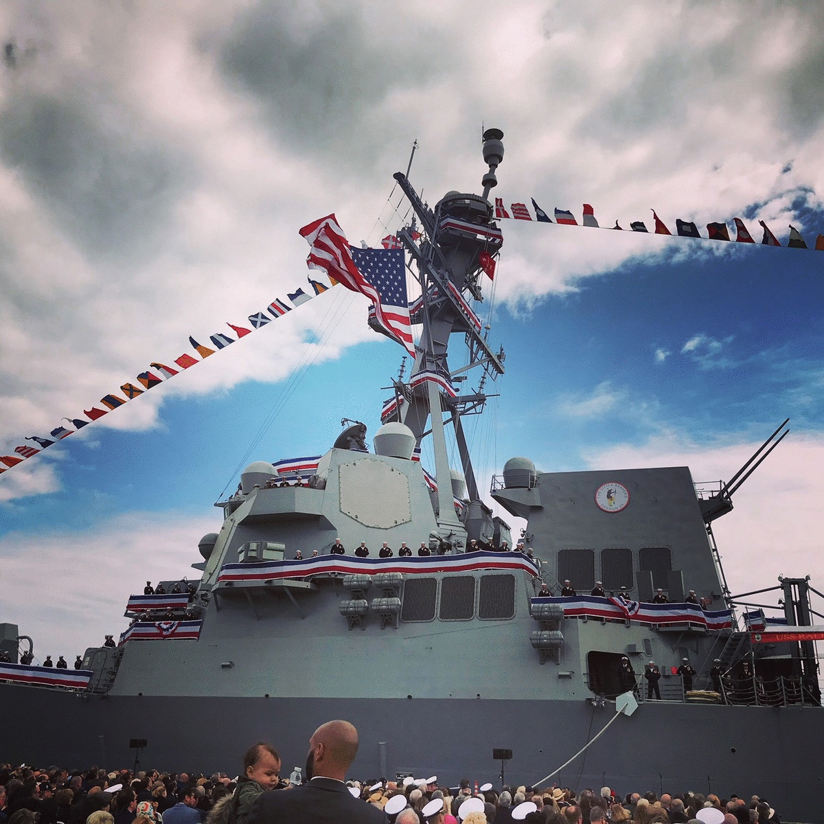 Hiện tại, tình thế của Mỹ so với các quốc gia châu Âu vẫn là không quá nghiêm trọng, tuy nhiên nhiều chuyên gia khẳng định nếu bệnh dịch lây lan ở Mỹ, đây sẽ là một thảm hoạ vì còn rất nhiều người dân Mỹ chưa có ý thức phòng dịch cộng đồng. Nguồn ảnh: BI.