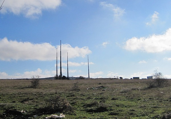 Các tín hiệu radar trong tầm 250 km kể từ điểm phát sẽ bị phá sóng gần như hoàn toàn. Đây không khác nào đòn "chọc mù mắt" radar NATO từ phía Nga. Nguồn ảnh: Rumil.