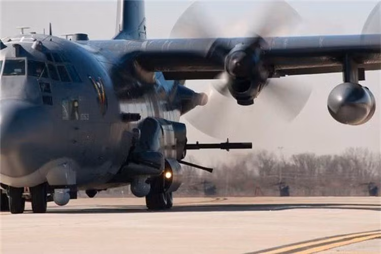 Ở biến thể mới nhất sau này khẩu pháo 105mm bị loại bỏ và thay vào đó là các loại tên lửa không đối đất