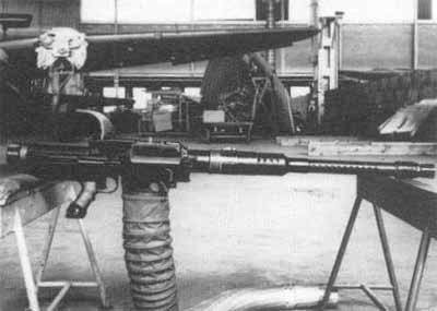 Thông thường các phi công của Đức quốc xã sẽ áp sát mục tiêu đối phương ở khoảng cách dưới 200 mét trước khi khai hoả. Với sức công phá của MG 131, khoảng cách dưới 200 mét sẽ là cực kỳ "chết chóc" với mọi loại mục tiêu. Nguồn ảnh: TA.