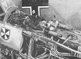 Một vài loại máy bay huyền thoại của Đức từng khiến phi công Đồng minh hãi hùng khi bắt gặp có sử dụng khẩu súng máy 13mm này đó là Bf 109, Fw 190, Ju 88, Ju 388 hay He 177. Nguồn ảnh: TA.