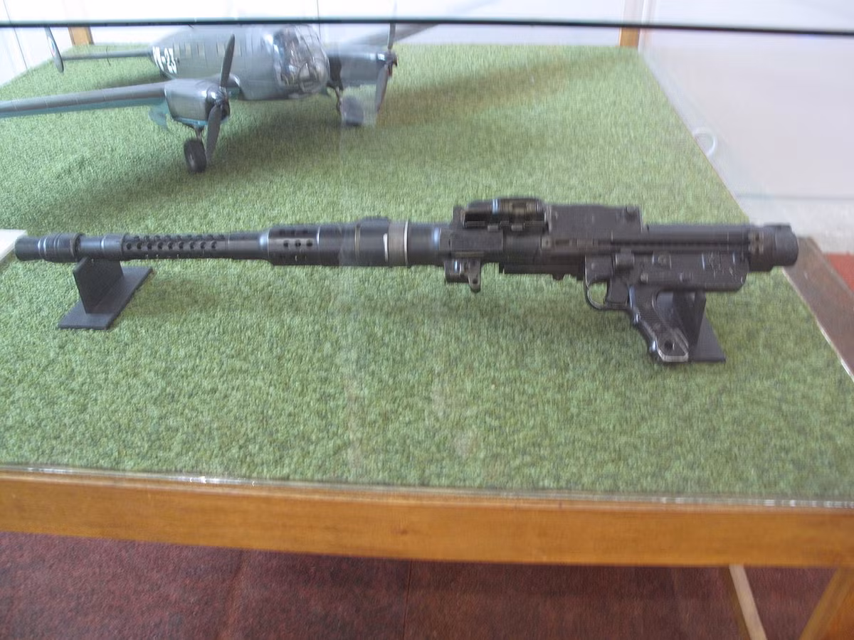 Khẩu súng máy MG 131 nổi tiếng của Không quân Luftwaffe (không quân Đức) trong Chiến tranh Thế giới thứ hai là một trong những khẩu súng máy hiếm hoi trên thế giới sử dụng cỡ đạn 13mm. Nguồn ảnh: TA.