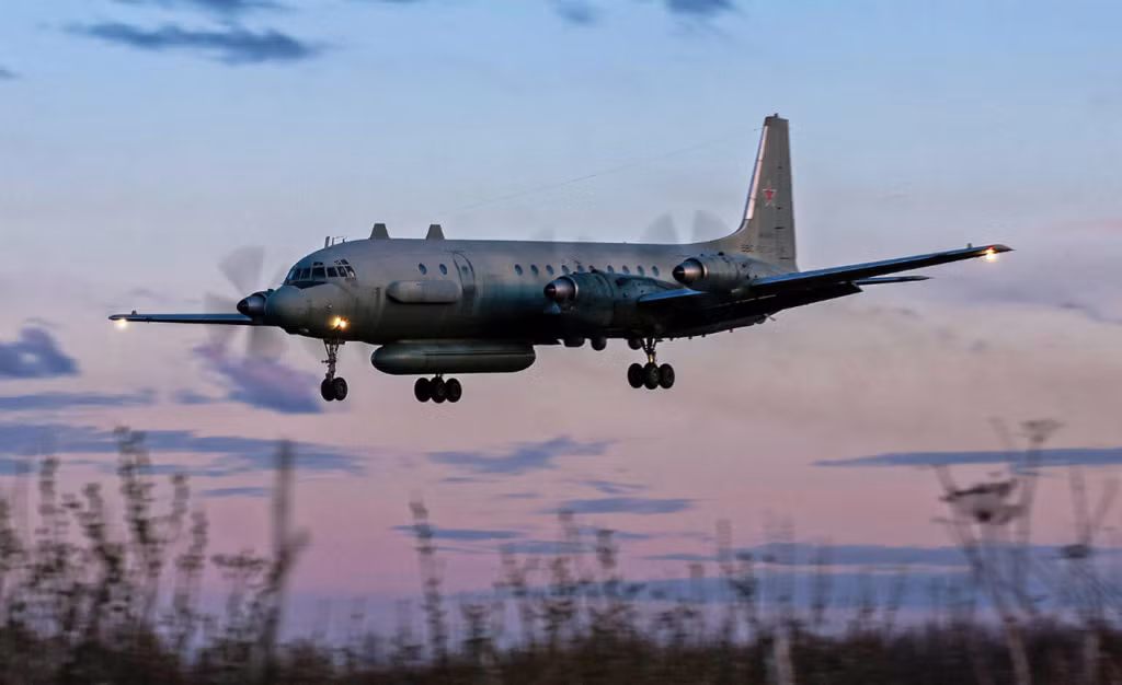 Theo Defense Express, Su-27 vẫn là chiến đấu cơ chủ lực của không quân Ukraine. Với việc bổ sung các công nghệ phương Tây, nó sẽ phục vụ đất nước của họ trong một thời gian dài, các tác giả của ấn phẩm tin tưởng.