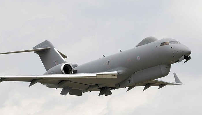 Cụ thể, Nga đã điều động các máy bay chiến đấu của lực lượng hàng không vũ trụ cho nhiệm vụ hộ tống và có thể bao gồm cả đánh chặn những kẻ vi phạm tiềm năng.