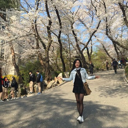 Cô luôn hy vọng vào một ngày sẽ được mọi người công nhận là một nhà thiết kế thời trang.