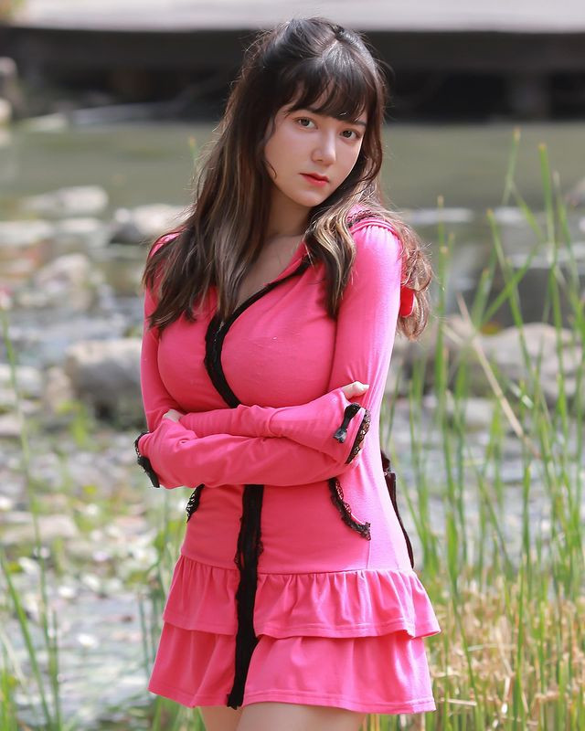 Hiện tại, số lượng người theo dõi, hâm mộ của Mễ Mao chỉ tính riêng trên IG đã gần 400.000 người, quả thực là một con số ấn tượng.