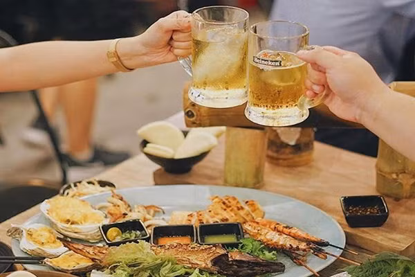 Hai nơi trên cơ thể có mùi hôi, đi khám thận ngay Hai noi tren co the co mui hoi, di kham than ngay