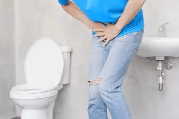 Đổ mồ hôi liên tục khi ngồi điều hòa, thận đang "gặp họa" Do mo hoi lien tuc khi ngoi dieu hoa, than dang