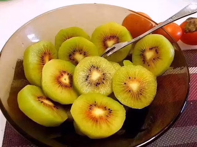 Phu nu xinh dep, tre lau cuc thich an 6 thuc pham nay-Hinh-4