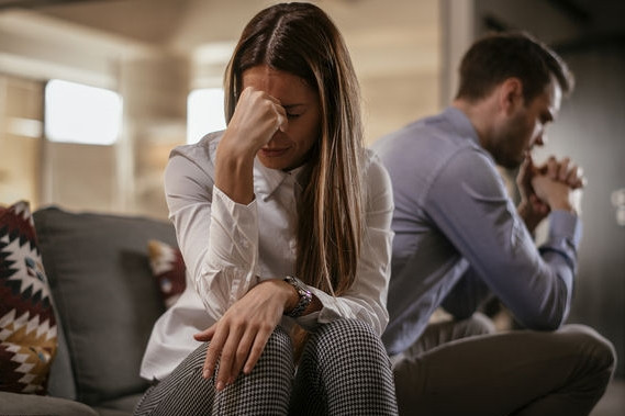 Phan loai di vat cua me, con trai phat hien dieu dau long