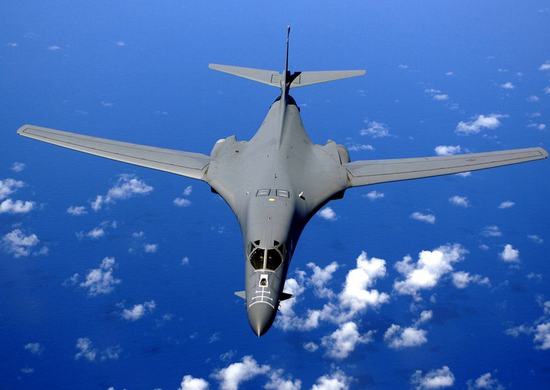 Điều đáng chú ý là các máy bay quân sự trên đều là những máy bay ném bom chiến lược tầm xa bao gồm B-52H, B-1B; cũng như các máy bay trinh sát đặc biệt như RC-135, EP-3 và P-8A. Những loại máy bay này hiện đang là "hàng hiếm" của Không quân Trung Quốc.