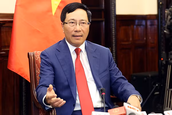 Bộ trưởng Bộ Ngoại giao Phạm Bình Minh (chỉ miễn nhiệm chức vụ Bộ trưởng Bộ Ngoại giao).