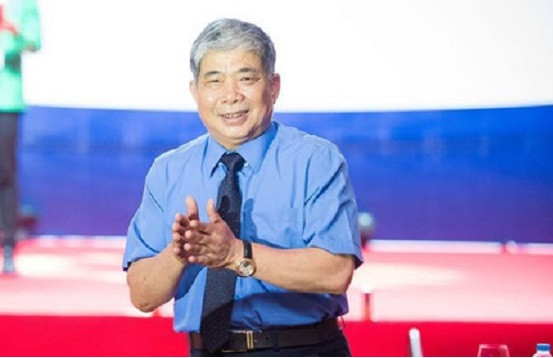 Truy to ong Le Thanh Than: Mua nha chua co so do doi tien duoc khong?