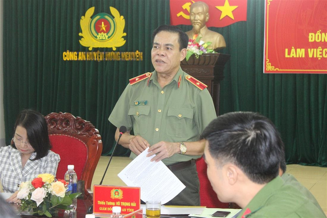 Tháng 8/2018 - 2/2019, Trưởng Ban Nội chính Tỉnh ủy Hà Tĩnh. Đầu tháng 3/2019, ông được bổ nhiệm giữ chức Giám đốc Công an tỉnh Hà Tĩnh. 