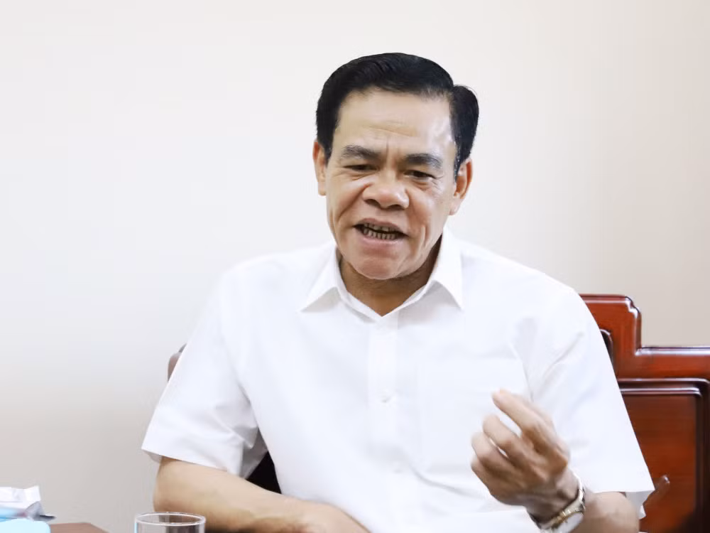 Đồng thời, phát huy những kết quả đạt được, tiếp tục đổi mới trong quản lý, điều hành, giữ vững kỷ luật, kỷ cương, đoàn kết, nỗ lực phấn đấu, khắc phục khó khăn, hoàn thành các nhiệm vụ được giao. 