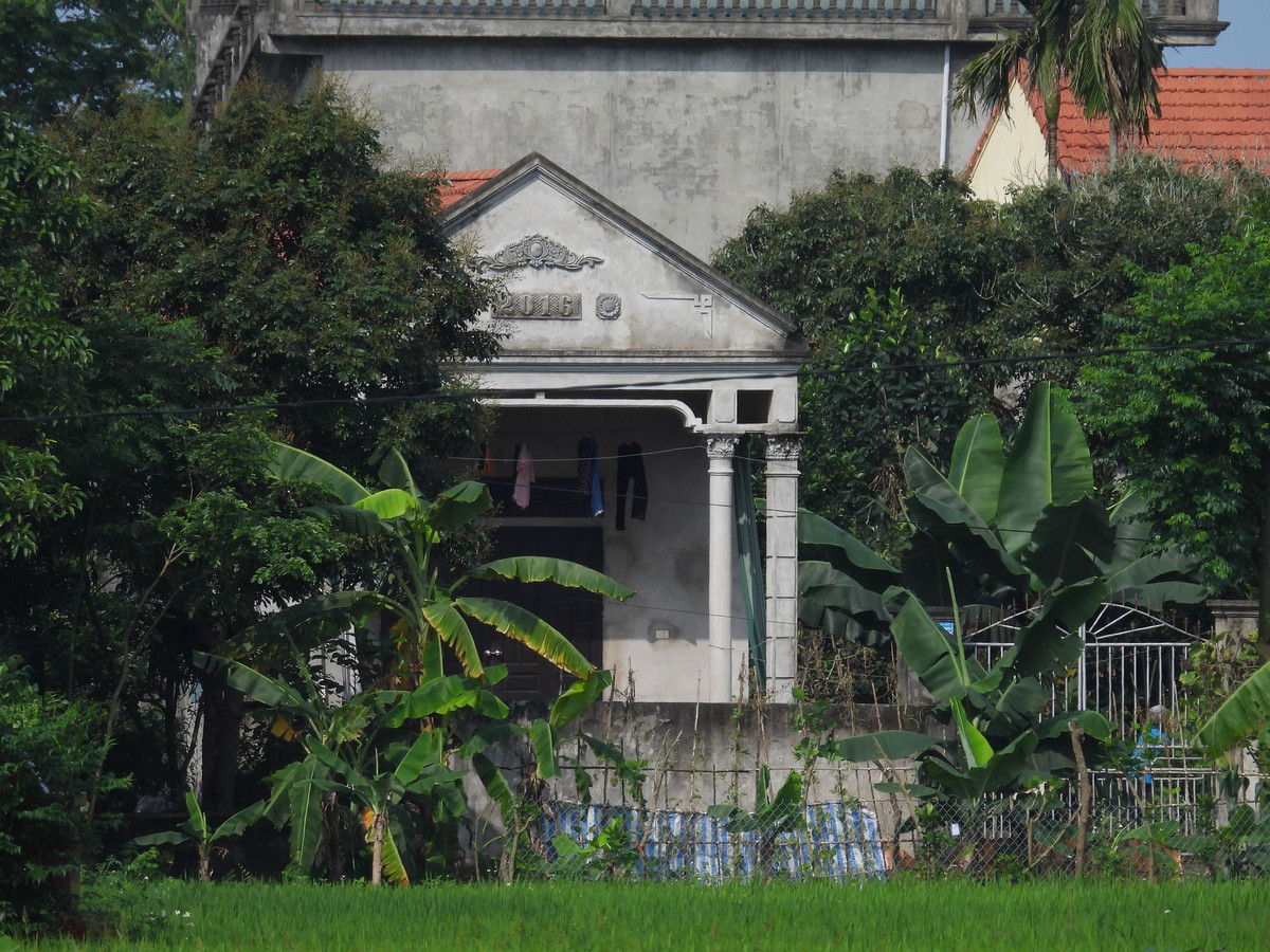 Tiếp tục thực hiện nghiêm ngặt phòng chống dịch bệnh tại khu công nghiệp, nhà máy và nơi công sở.