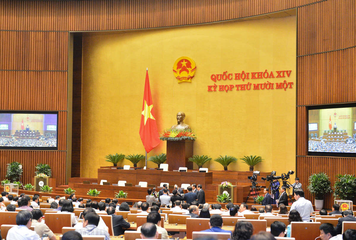 Chiều cùng ngày, Phó Chủ tịch Thường trực Quốc hội Trần Thanh Mẫn, thay mặt Ủy ban Thường vụ Quốc hội, báo cáo Quốc hội về kết quả thảo luận tại Đoàn về dự kiến nhân sự để bầu Phó Chủ tịch nước. Chủ tịch nước Nguyễn Xuân Phúc báo cáo Quốc hội về việc giải trình, tiếp thu ý kiến của đại biểu Quốc hội về dự kiến nhân sự để bầu Phó Chủ tịch nước.