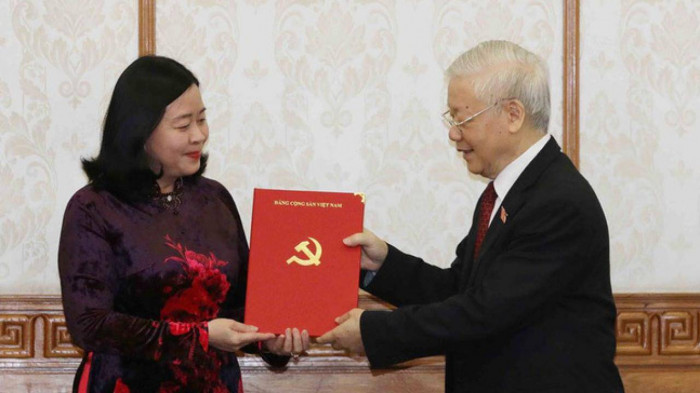 Bà Bùi Thị Minh Hoài, Bí thư Trung ương Đảng, Trưởng Ban Dân vận Trung ương.
