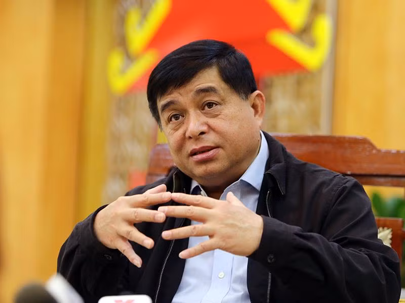 Bộ trưởng Bộ Kế hoạch và Đầu tư Nguyễn Chí Dũng ứng cử tại Quảng Trị. 