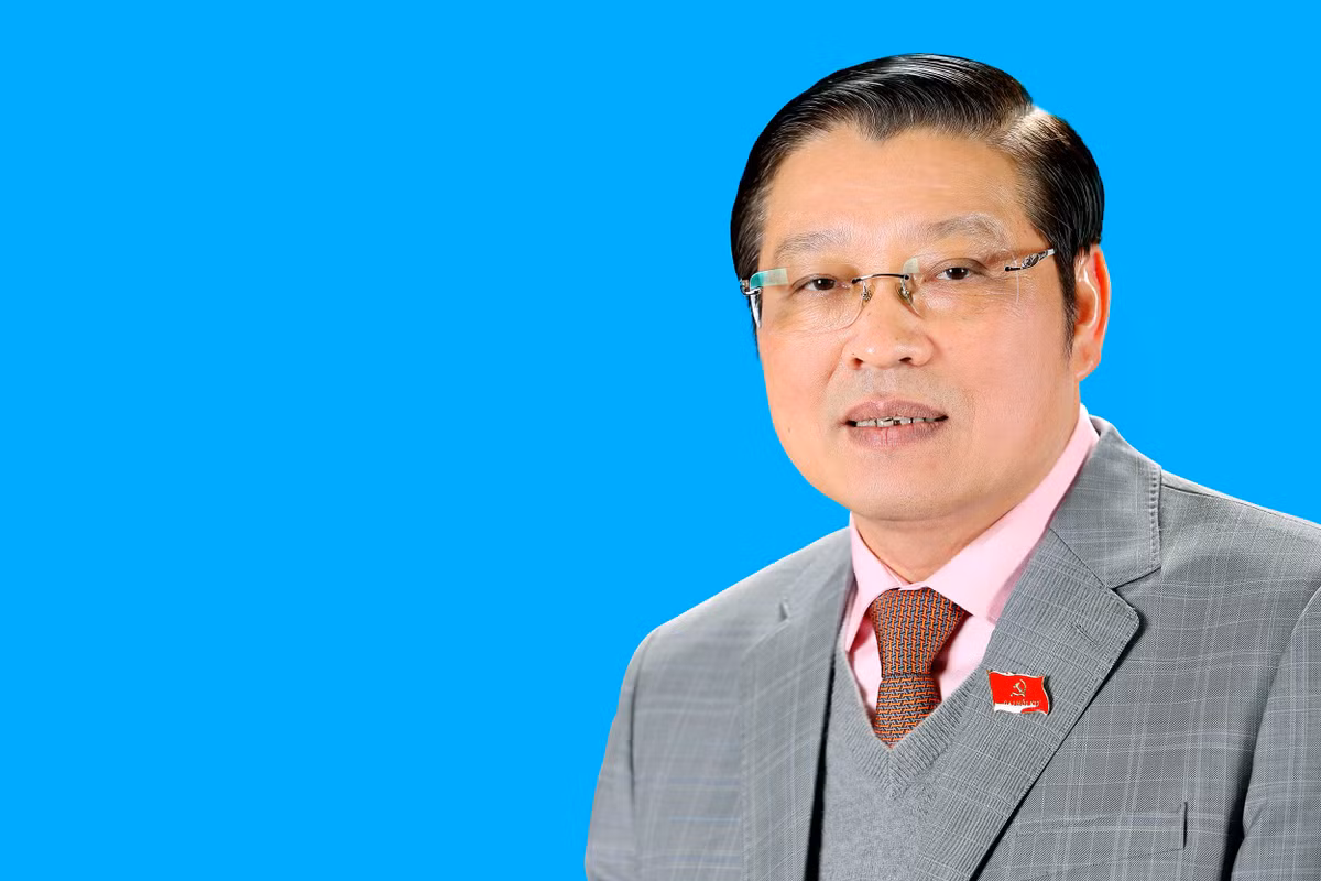 Trưởng Ban Nội chính Trung ương Phan Đình Trạc ứng cử tại Lâm Đồng. 