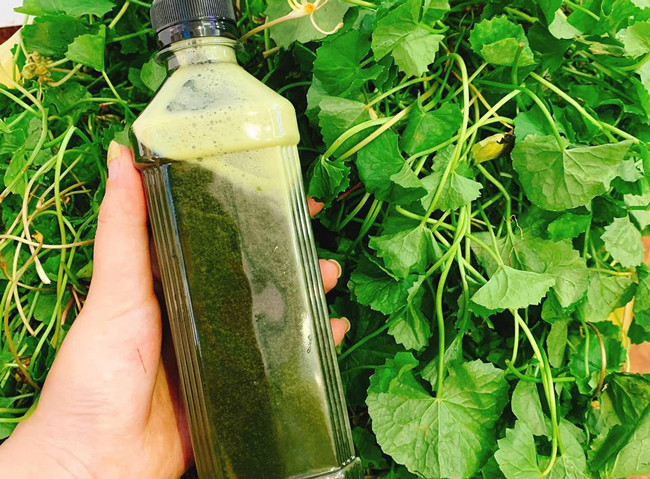 Theo chị, khách thường đặt mua vào khoảng sáng và đầu giờ chiều. Vì vậy, sáng chị phải làm việc từ rất sớm.