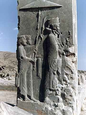 Không dừng lại ở đó, nhà vua Ba Tư này tiếp tục sự nghiệp còn dang dở của cha khi thực hiện chiến dịch chinh phục Hy Lạp. Hy Lạp là một trong những kẻ thù nguy hiểm và khó chinh phục nhất của đế chế Ba Tư.