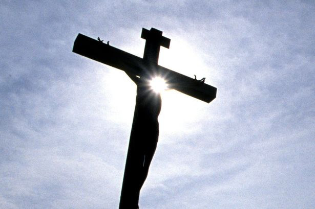 Đóng đinh phạm nhân được cho là có từ khoảng thế kỷ 6 trước Công nguyên.