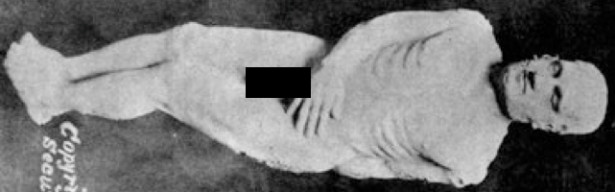 Rất nhiều người tò mò người đàn ông thời tiền sử bị hóa đá trông như thế nào nên đã không tiếc tiền để trả phí vào thăm quan.