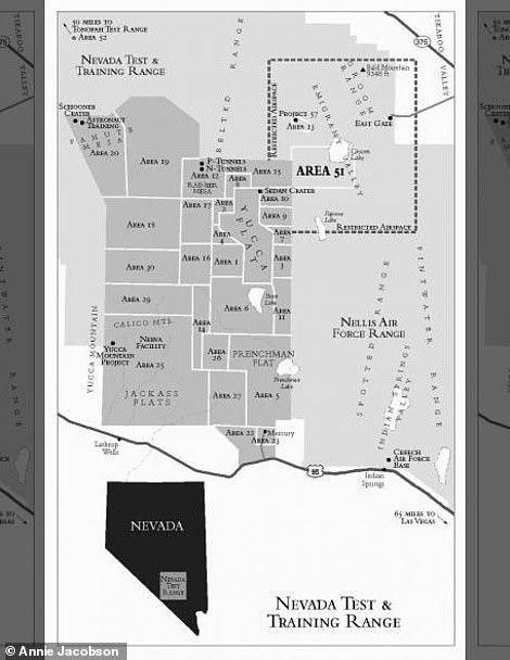 Vì vậy, khi một số hình ảnh về Vùng 51 tối mật được tiết lộ, dư luận đặc biệt quan tâm. Trong ảnh là bản đồ bãi tập bắn và huấn luyện thuộc Vùng 51 ở sa mạc Nevada, Mỹ.