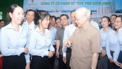 Hinh anh Tong bi thu, Chu tich nuoc lam viec tai Kien Giang-Hinh-6