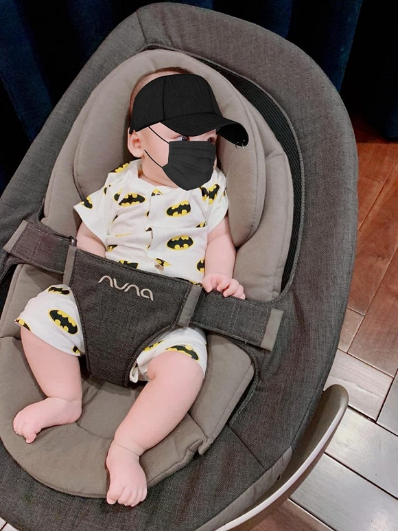 Tan chay ve dang yeu bu bam cua con trai a hau Tu Anh