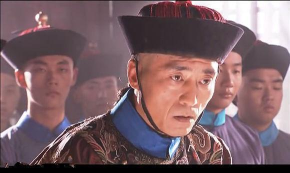 Khi con trai chết, Thái Vũ Đế Thác Bạt Đảo hối hận và chìm đắm trong men rượu. Lo sợ sẽ có ngày bị hoàng đế phát hiện đã lập mưu ám hại người của Thác Bạt Hoảng nên Tông Ái đã giết Thác Bạt Đảo khi ông hoàng này say rượu đến bất tỉnh năm 452.