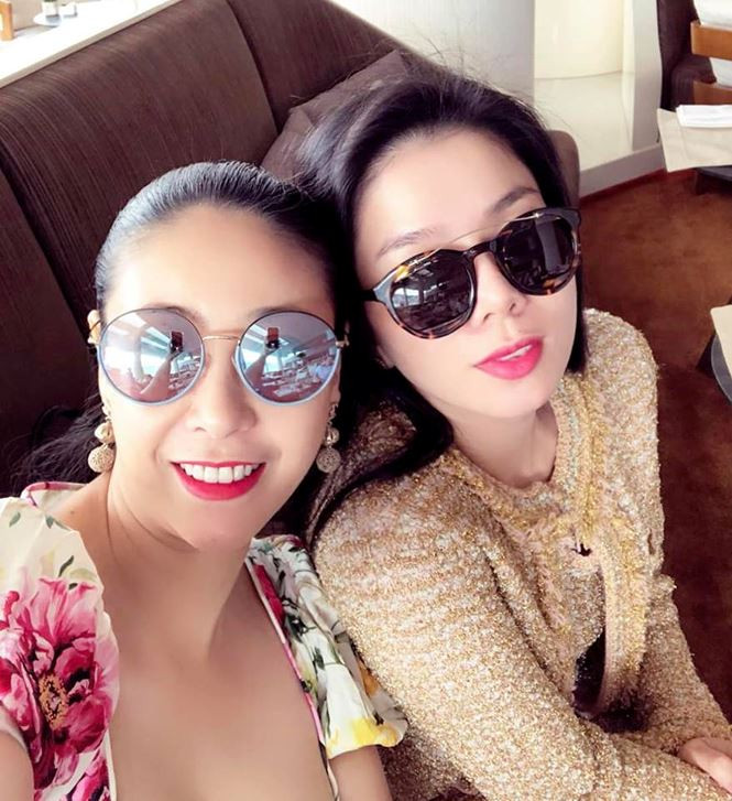 Hoa hậu Hà Kiều Anh khoe ảnh chúc mừng sinh nhật bạn thân là ca sĩ Lệ Quyên.