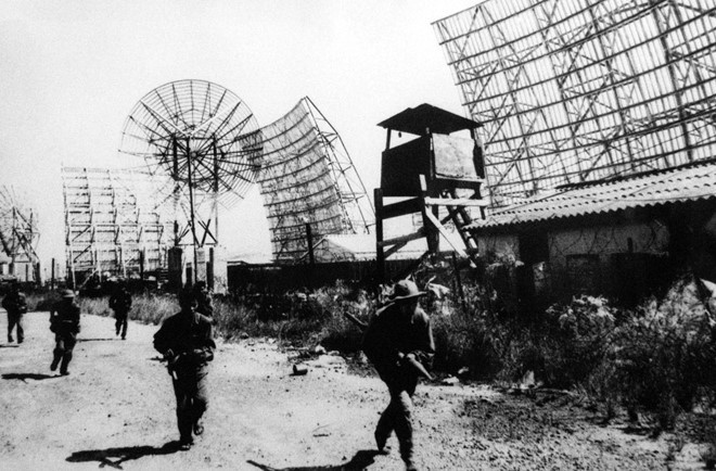 Đêm ngày 29/4/1975, Sư đoàn 9 nhận nhiệm vụ tấn công khu viễn thông Phú Lâm.